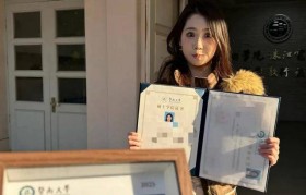 28岁女生攒下人生第一个10万引关注，透露已辞工作，未来筹划中